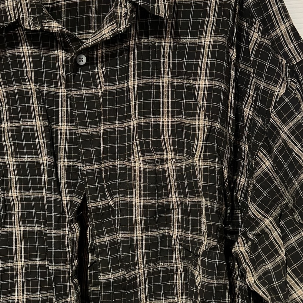 Mens long sleeve button down casual shirt - Picture 3 of 4